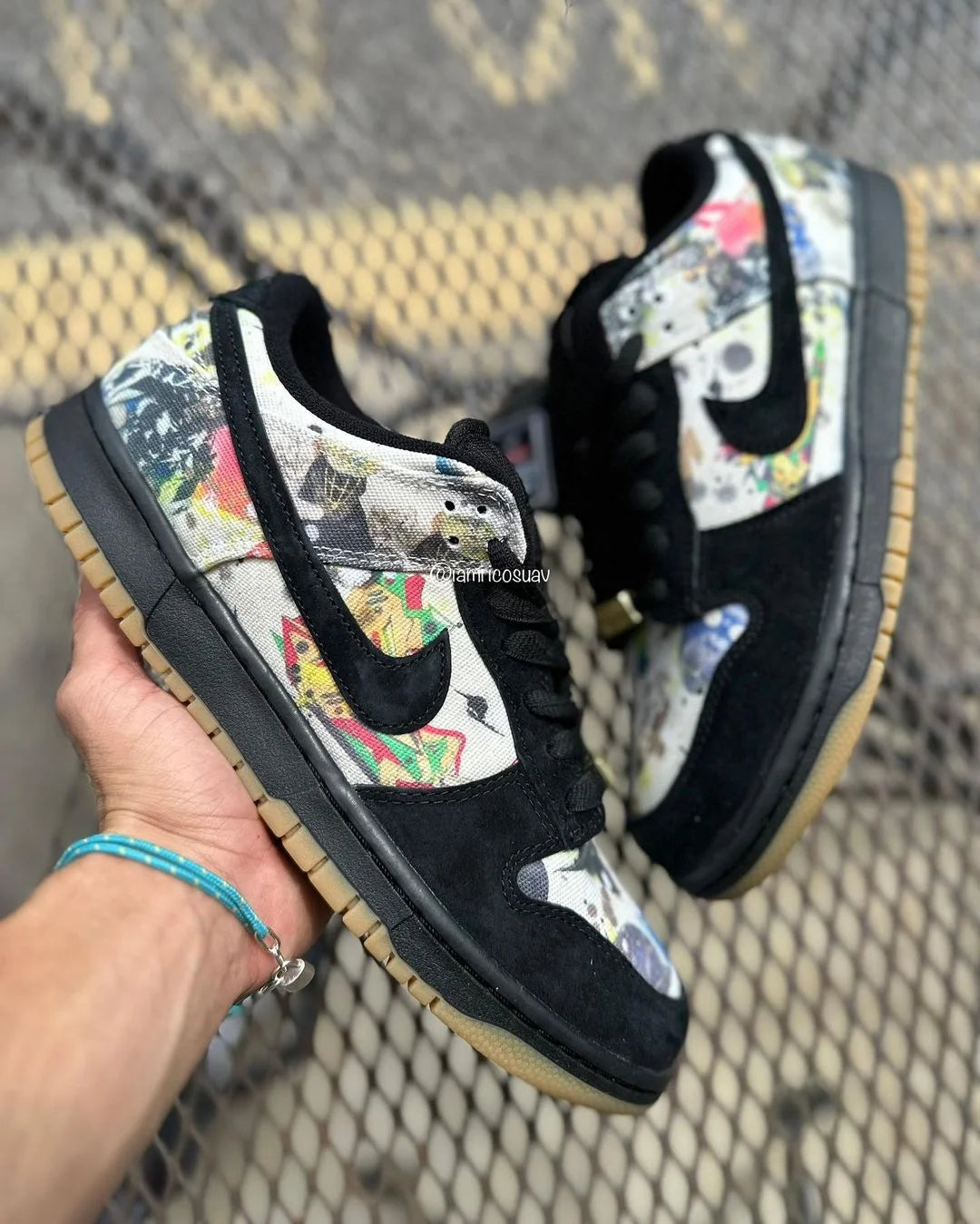 Supreme e Nike voltam com mais um Dunk SB Sneaker Sul