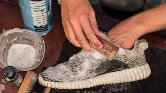 Como limpar seus sneakers exclusivos de alta qualidade