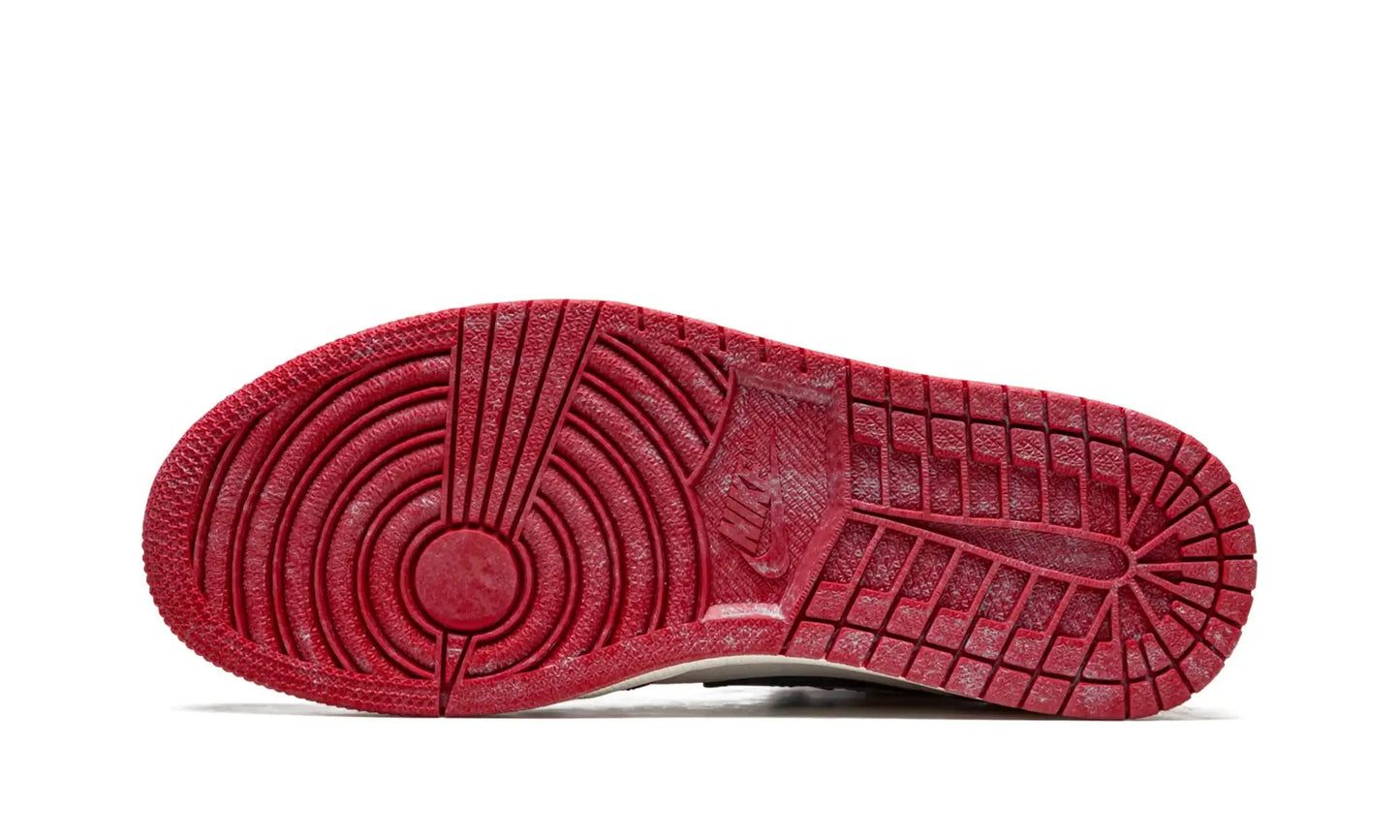 Tênis Air Jordan 1 High Chicago "Lost and Found" Vermelho
