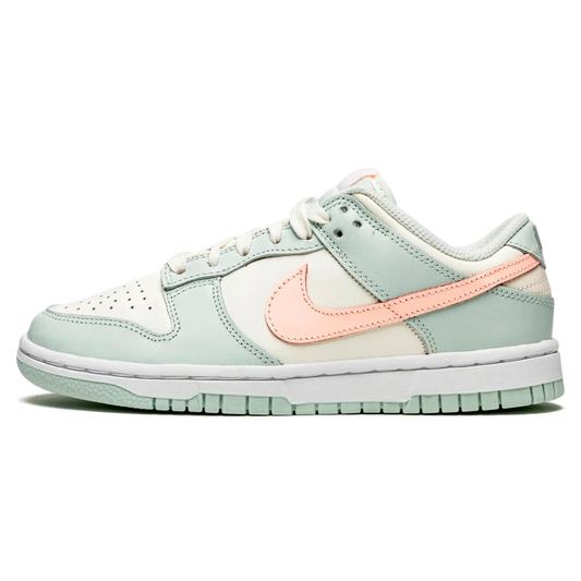 Tênis Nike Dunk Low Feminino "Barely Green" Verde