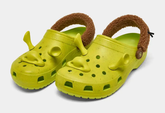 O Shrek agora tem seu próprio Crocs verde