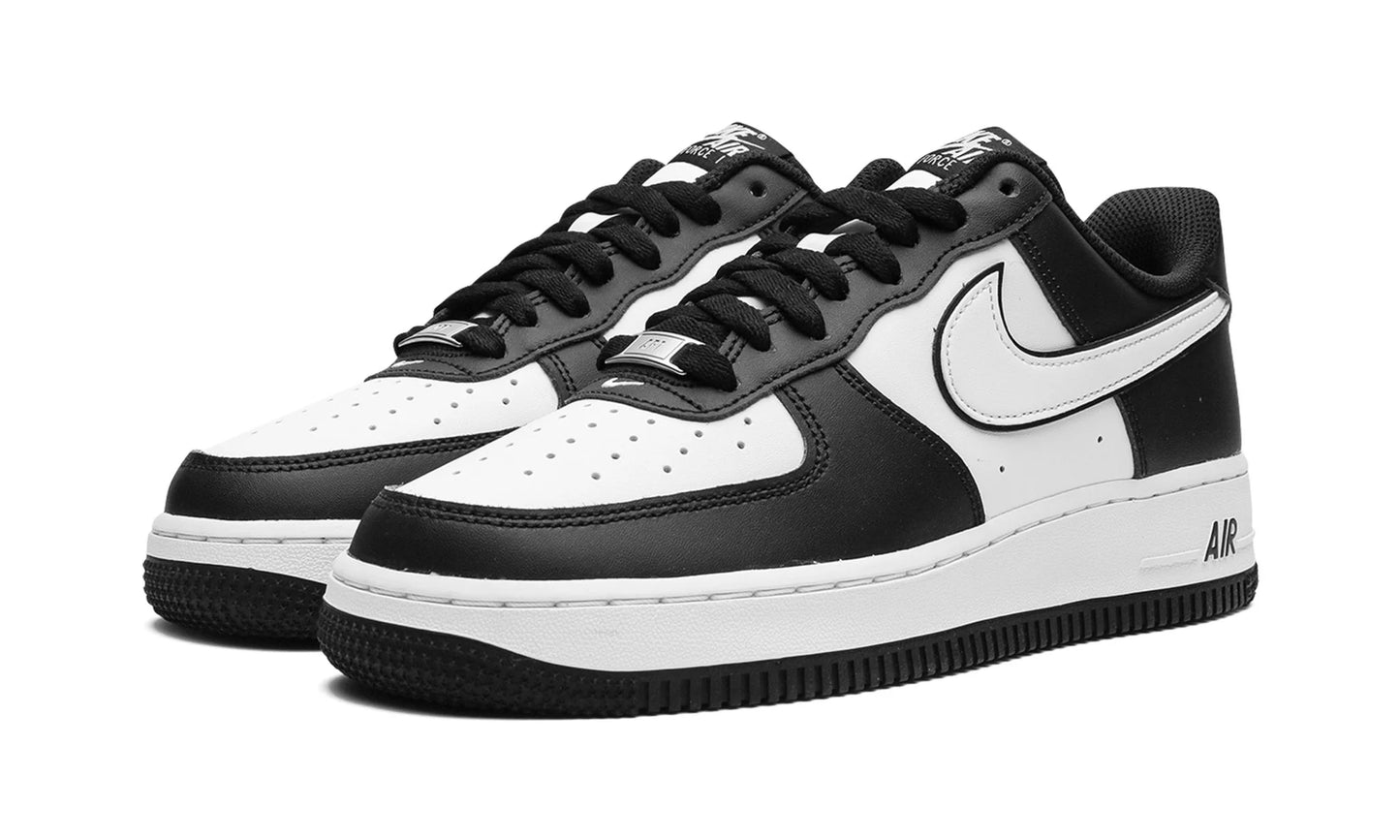 Tênis Air Force 1 "Panda" Preto / Branco