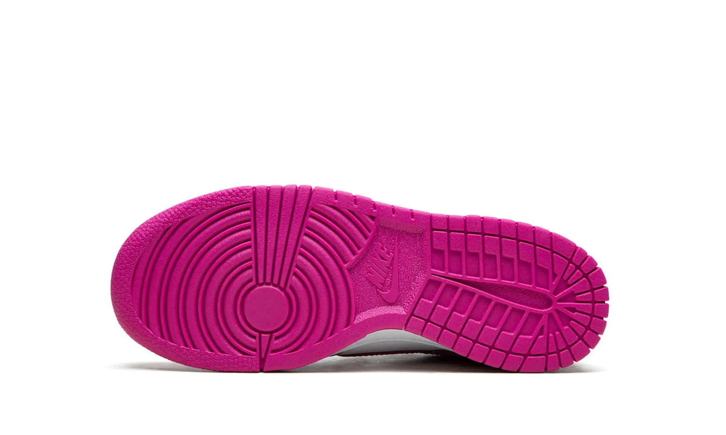 Tênis Nike Dunk Low Feminino "Fuchsia" Rosa