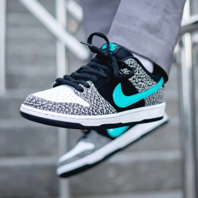 Nike dunk sales low elephant print