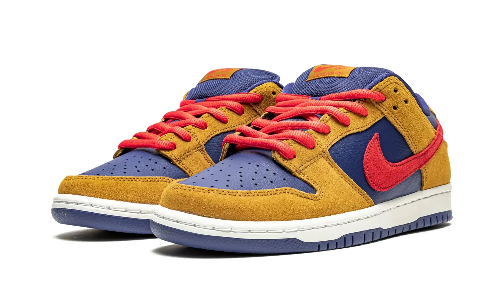 T nis Nike Dunk Low SB