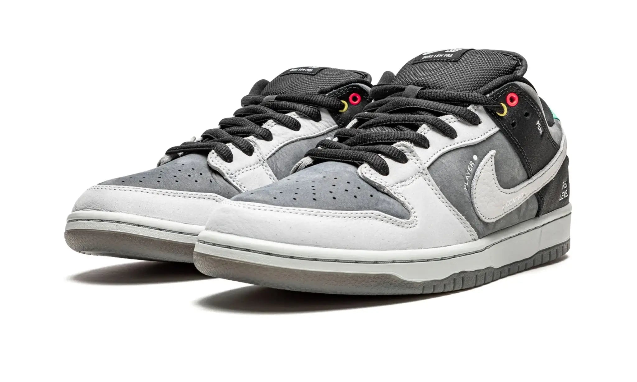 Tênis Nike Dunk Low SB