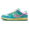 Tênis Nike Dunk Low SB x Verdy 