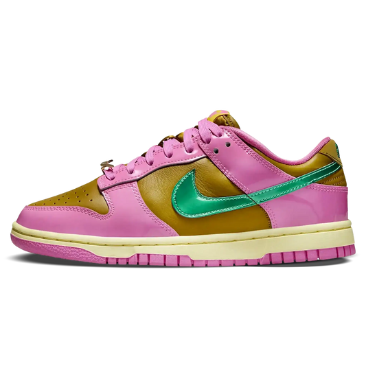 Tênis Nike Dunk Low Feminino x Parris Goebel "Playful Pink" Rosa