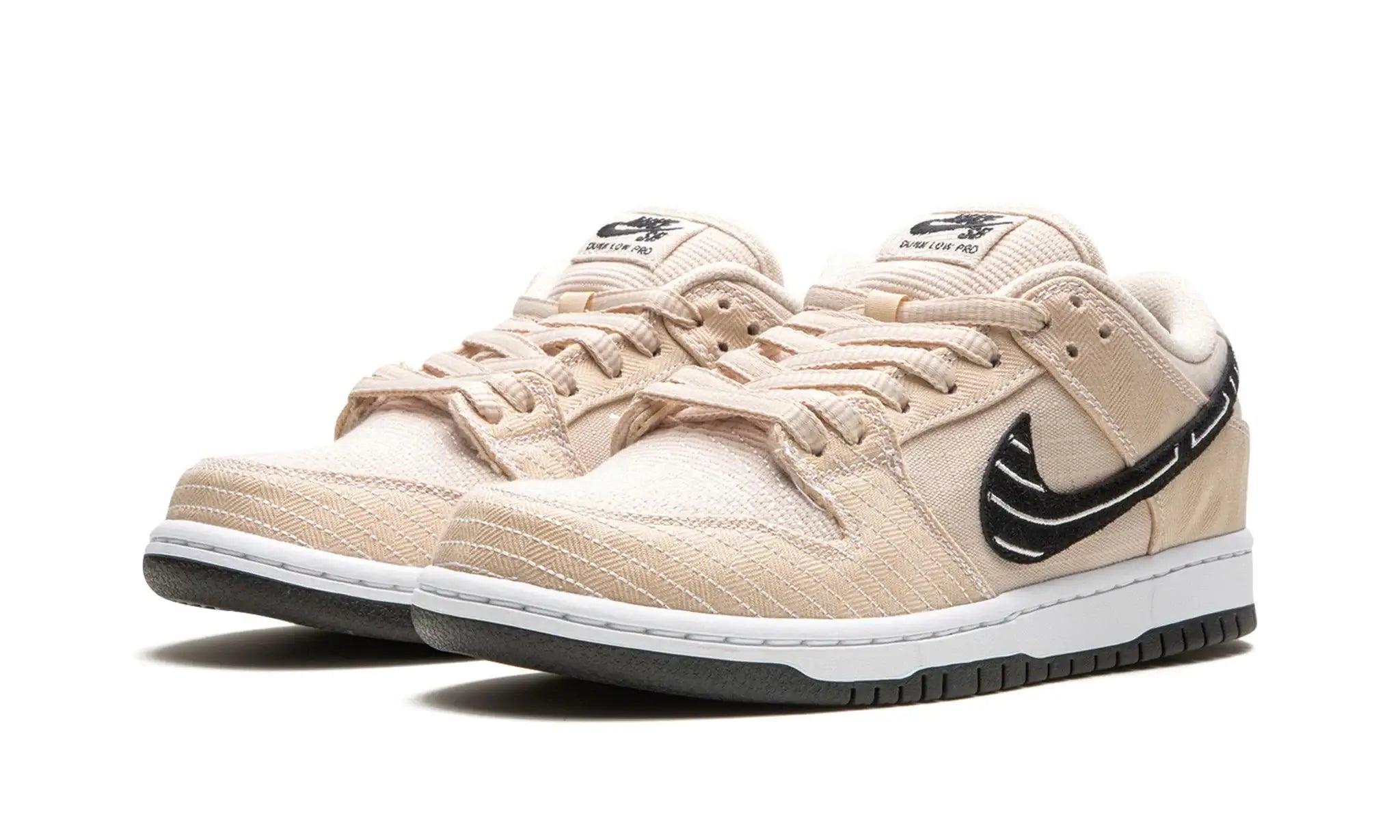 T nis Nike Dunk Low SB x Albino Preto