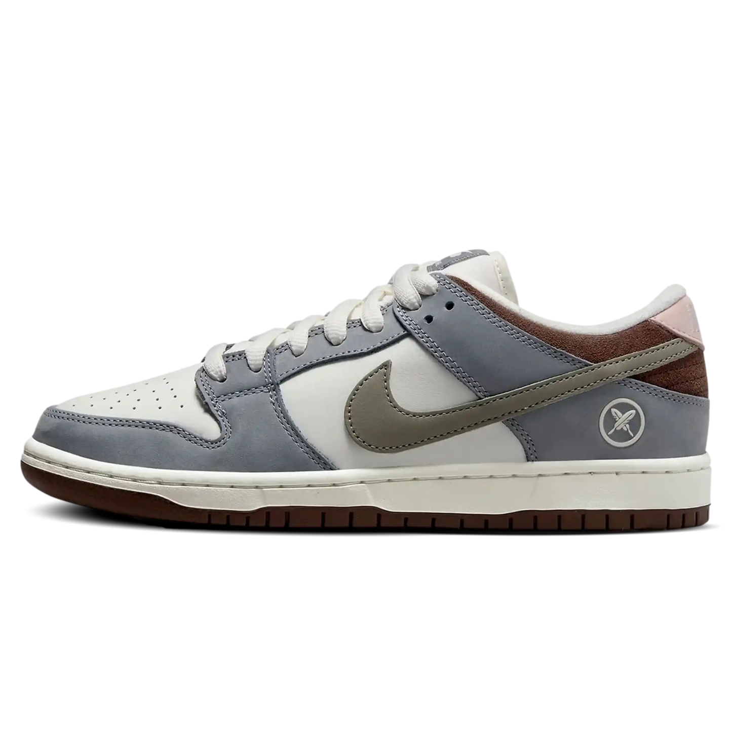 T nis Nike Dunk Low SB x Yuto Horigome Cinza